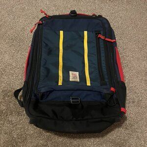 Topo Global 30L Travel Backpack